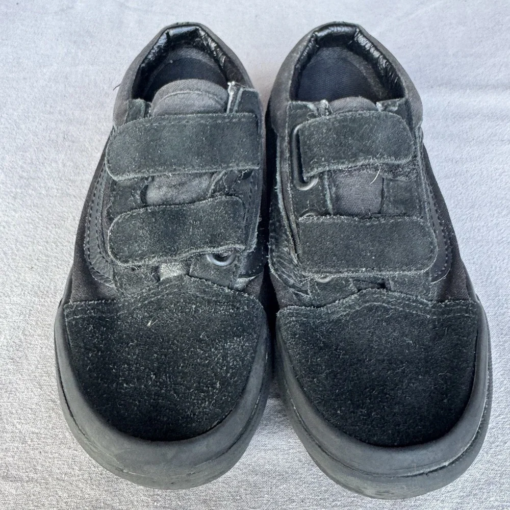 Size 12c‎ - VANS Old Skool V Black/Black  Kids Shoes